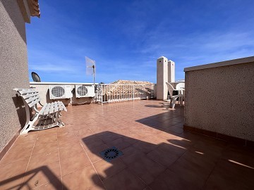 Takbungalow med vacker havsutsikt i Altos de la Bahia, Torrevieja - Lotus Properties