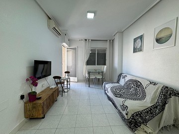 Lägenhet i hjärtat av Torrevieja, endast 600 meter till havet - Lotus Properties
