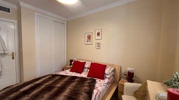 Charmig lägenhet på översta våningen med privat solarium i Fontana 1 - Lotus Properties