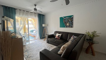 Charmig lägenhet på översta våningen med privat solarium i Fontana 1 - Lotus Properties