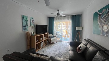 Charmig lägenhet på översta våningen med privat solarium i Fontana 1 - Lotus Properties