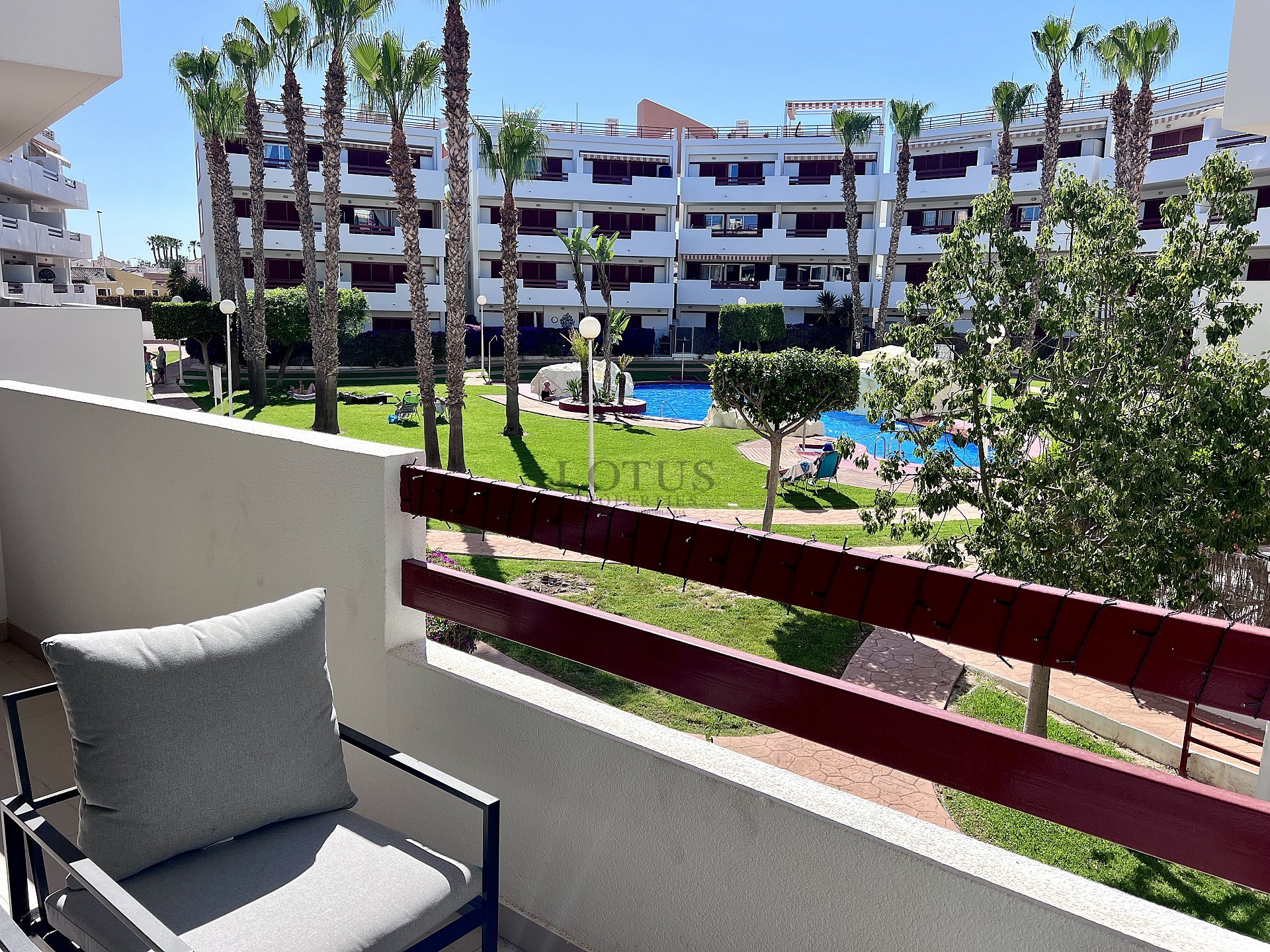 Fantastisk möjlighet under 1 Km från Medelhavet!  - Lotus Properties